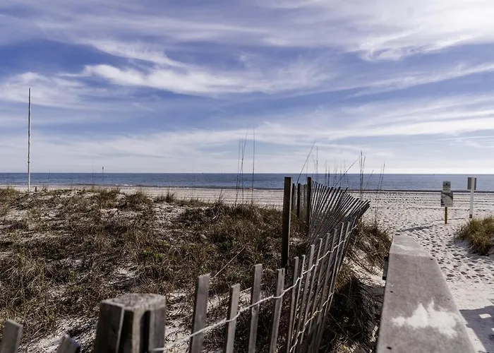 Lighthouse 715 3 Bed, 3 Bath - 3 Pools Right On Walk To Hangout Apartment Gulf Shores