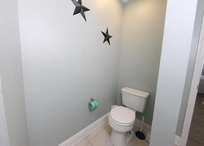 Apartment Lighthouse 715 3 Bed, 3 Bath - 3 Pools Right On Walk To Hangout Gulf Shores