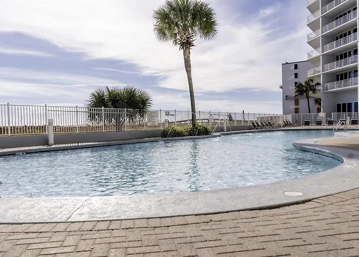 Lighthouse 715 3 Bed, 3 Bath - 3 Pools Right On Walk To Hangout * Gulf Shores
